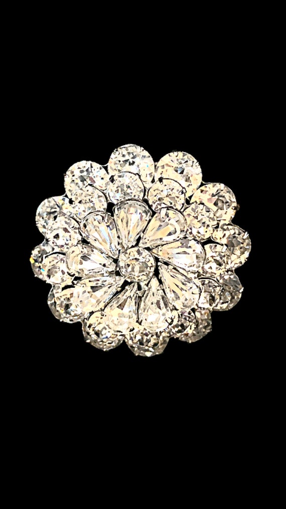 Vintage Weiss Rhinestone / Crystal Brooch - Signed - image 7