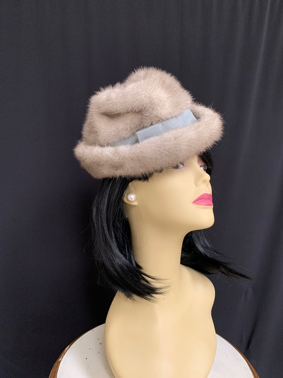 Vintage Mink Fedora - Platinblond-Colored Mink - D