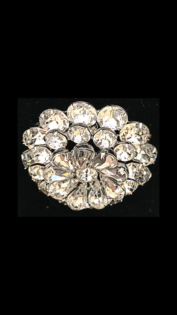 Vintage Weiss Rhinestone / Crystal Brooch - Signed - image 5