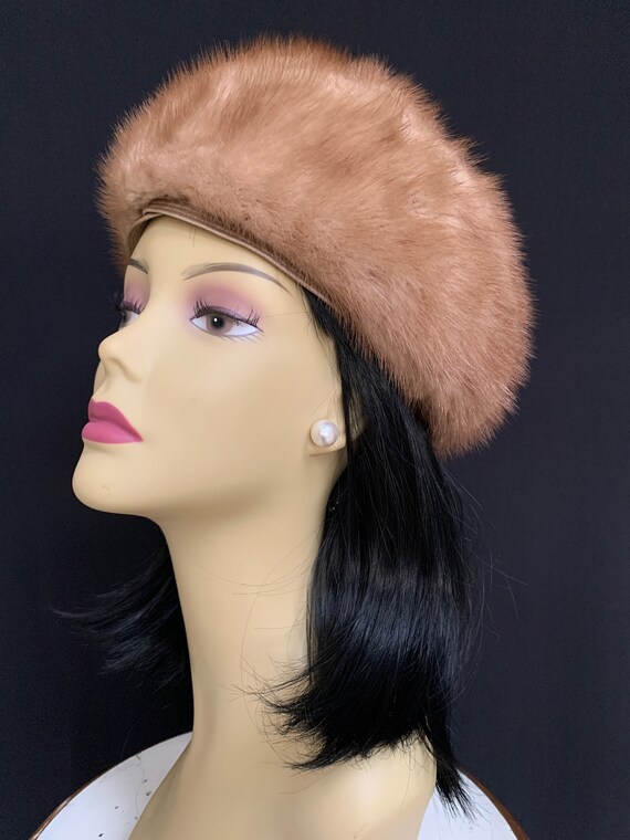 Vintage Marshall Field\'s Brown Fur Beret Hat Excellent Condition Hair Combs Marshall Field Products for Sale up to 90% Off Retail: Poshmark main image 2