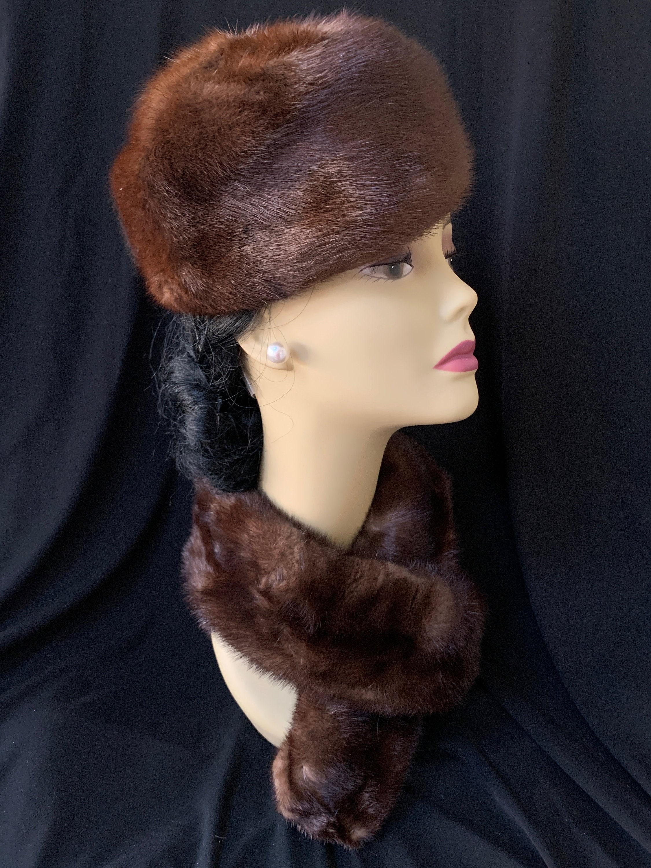 Vintage Mink Fur Hat and Stole / Scarf / Wrap / Muffler  display picture 1