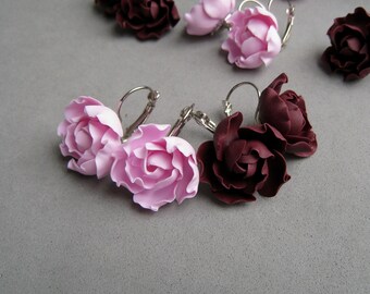 Boucles d'oreilles fleur de mariage pivoine rose bordeaux Boucles d'oreilles pivoines en argile polymère pour cadeau de mariée pour les demoiselles d'honneur de la fête des mères