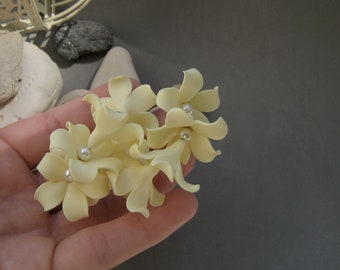Hellgelb puakenikeni Ohrringe Gold Creolen Hawaii Braut Blumen Schmuck Brautjungfern Tropical Blume Hochzeit Geburtstag Mutter Tagesgeschenk