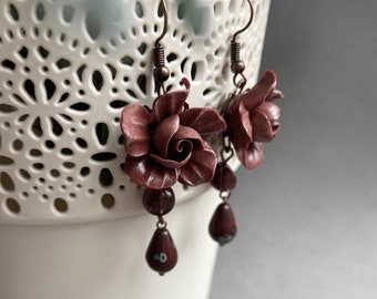 Statement Floral earrings with brown roses Long dangle earrings Vintage style Birthday Bridesmaids Bohemian jewelry Mothers day gift for her