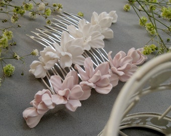 Bridal Hair comb White Blush pink flowers Floral wedding Hair Accessories Veil comb Bride head accessories Floral Hair Pins Bridal flower