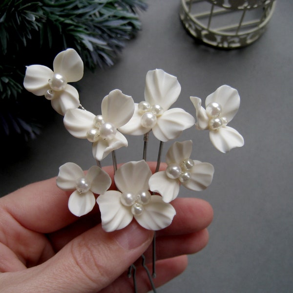 Ivory flower vine hair pins Formal bridal hair accessories Floral wedding hairpiece Bridesmaid Bridal Boho Vintage Romantic beige headpiece