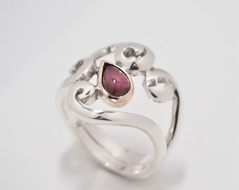 Tourmaline Kraken ring