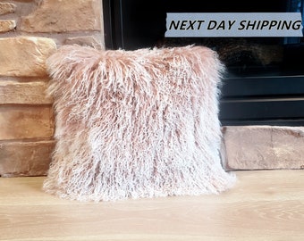 20"x20" Mongolian Lamb Fur Pillow Tan Frost / Tibetan Sheepskin Pillows / Decorative Fur Pillows / Home Decor / Curly Fur Pillows