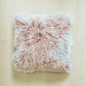 20x20 Mongolian Lamb Fur Pillow Tan Frost / Tibetan Sheepskin Pillows / Decorative Fur Pillows / Home Decor / Curly Fur Pillows image 2