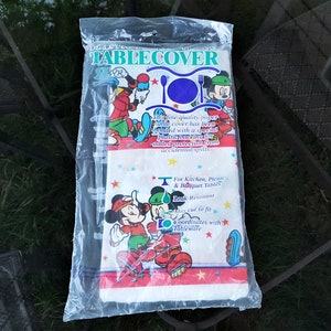 Vintage 90s Roller Mickey Tablecloth Table Cover Birthday Party Supplies New Rollerblading Minnie Mouse Disney Plastic Backed Goofy Donald