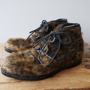 Vintage 60s Spotted Elk Fur Boots Mukluks Hiking Boots- Sz 7 Womens Made in Canada - Wool lined - Winter WARM Arctic boots! By Nap Gignac