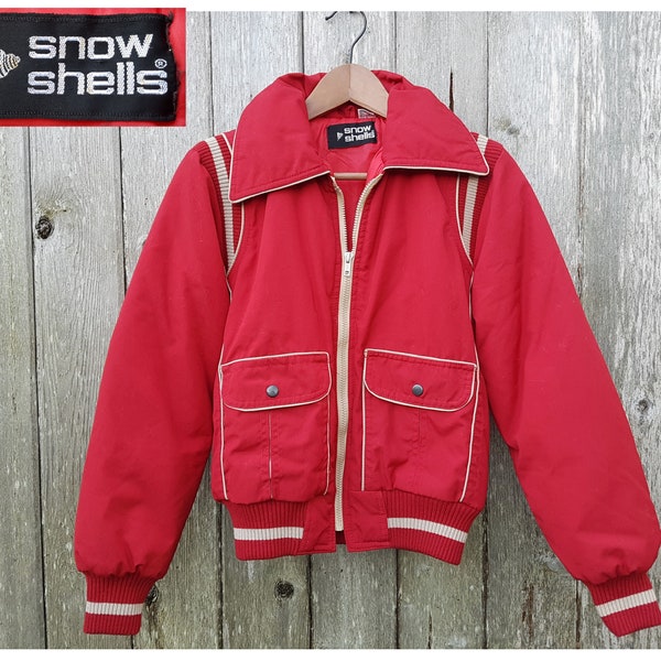 Vintage 70s SNOW SHELLS Red Puffer Ski Jacket - Sz Small 1970s Full Zip Bomber Winter Coat Unisex Red & Beige - Retro 1970s Parka Streetwear