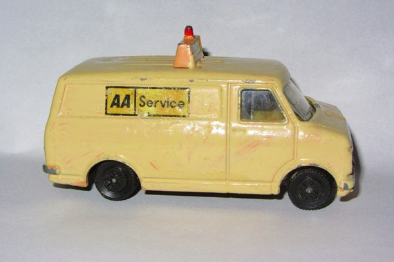 Dinky hotsell bedford van