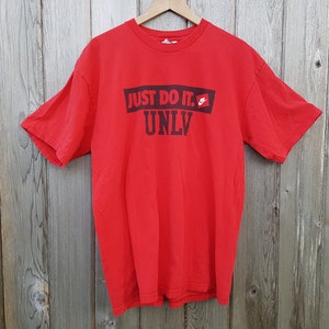 Vintage 90s UNLV Nike Just Do It T-Shirt Red Running Rebels Promo Tee Size L