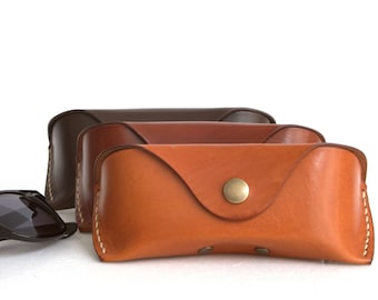 Leather sunglasses case,  Leather sunglass case for Wayfarer, Vegetable tanned glasses case, handcrafted