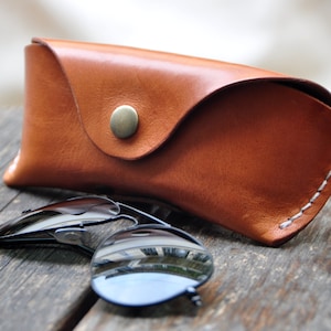 Leather Glasses case  sunglasses case  vegetable tanned leather case w Belt Loop,  eyeglass case, leather glasses case handmade*