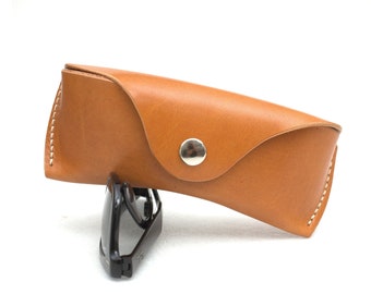 Leather sunglasses case vegetable tanned leather personalized saddle tan