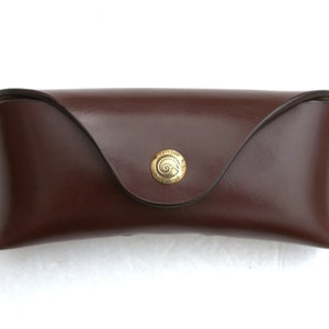 Custodia rigida per occhiali da sole in pelle con briglia inglese, custodia per occhiali personalizzata, custodia rigida per occhiali da sole in pelle di noce australiana per Persol, Wayfarer