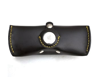 Leather Glasses case Black with AirTag holder, personalized sunglasses case, veg tan leather eyeglass case