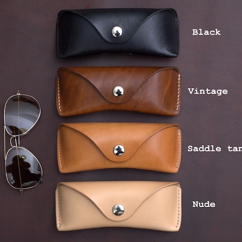 aviator sunglasses cigarette holder Leather Case AO Pilot Personalized Sunglass Case With Optional Hanging Hook These sunglasses offer aerospace Aviator Eyeglass Case - Tobacco
