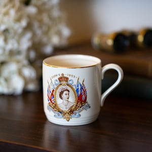 Vintage Queen Elizabeth II Commemorative Coronation Mug with Picture, Curved Handle, June 2 1953