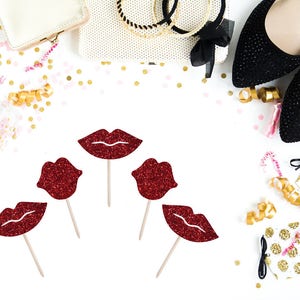 Topper na babeczkę Glitter Lips - Zestaw 12 sztuk - Topper na tort na wieczór panieński - Dekoracje urodzinowe dla kobiet - Dekoracje na imprezę Lips
