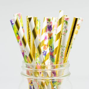 Floral Party Straws - Floral Print Straws - Floral Theme Party - Wedding Straws - Wedding and Shower Decor - Engagement Straws -Garden Party
