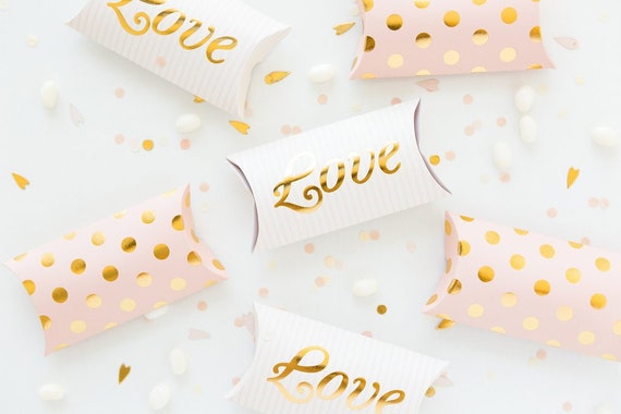 Bride to Be Pillow Boxes - Set of 8 - Pink and Gold Bridal Decor - Bridal Gift Boxes - Bachelorette Party Gift Boxes - Bridal Party Gifts