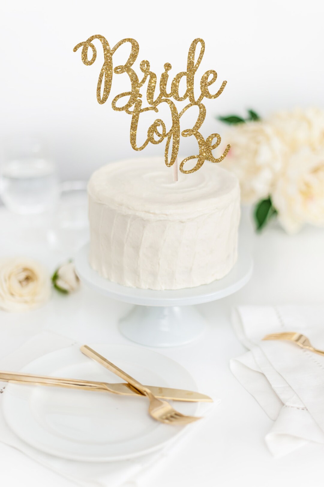 Bride To Be Acrylic Cake Topper – Engagement & Bridal Shower Decoration