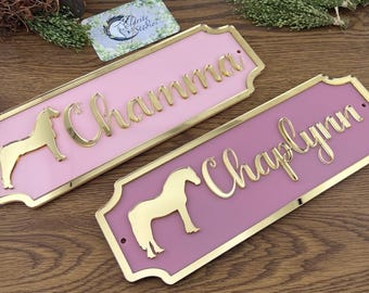 Stable Name Plate/plaque Add On Traditional w/modern twist Design Stable Door Sign Stall/Barn Horse/Pony Personalised NEW PASTEL COLOURS