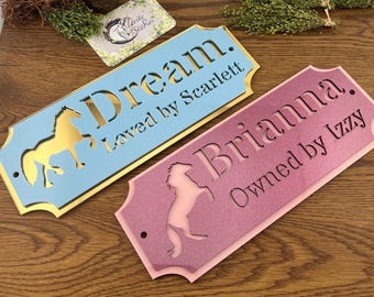 Stable Name Plate / plaque Cut Out Traditional w/modern twist Design Stable Door Sign Stall/Barn Horse/Pony Personalised Custom New Colours