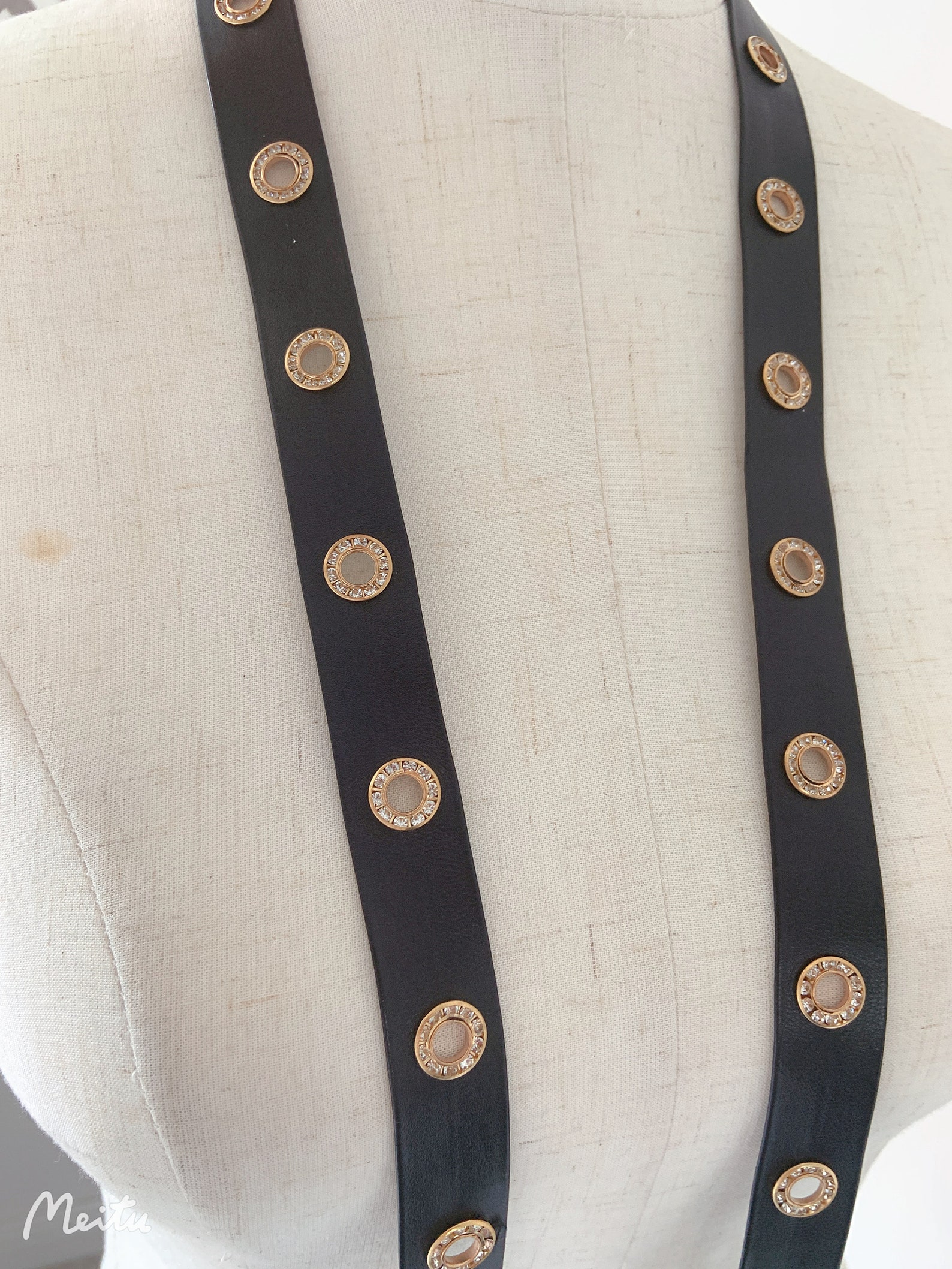 5 yards Black Grommet Tape / 0.98 leather grommet Tape Etsy