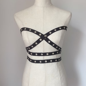 5 Meter schwarzes Ösenband / 0,98 "Twillband aus 100% Baumwolle / Metallösen / Schnürösenborte / schwarze Ösenleiste