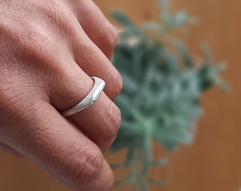 Dainty Silver Ring • Simple Ring • Sterling Silver Bar Ring • Dainty Ring • Dainty Bar Ring • Unique Ring • Delicate Ring • Stacking Ring