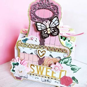 Bandeja em camadas cortada – perfeita para decoração sazonal e projetos de papel