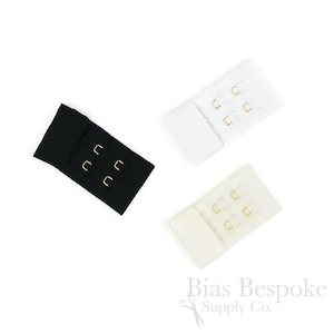 Sujetadores de nailon AVA con ganchos dorados, fabricados en Italia