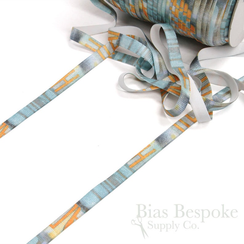 LEDA PRINT 15mm Plush Back Bra Strap Elastic, Made in Italy Urban Typography