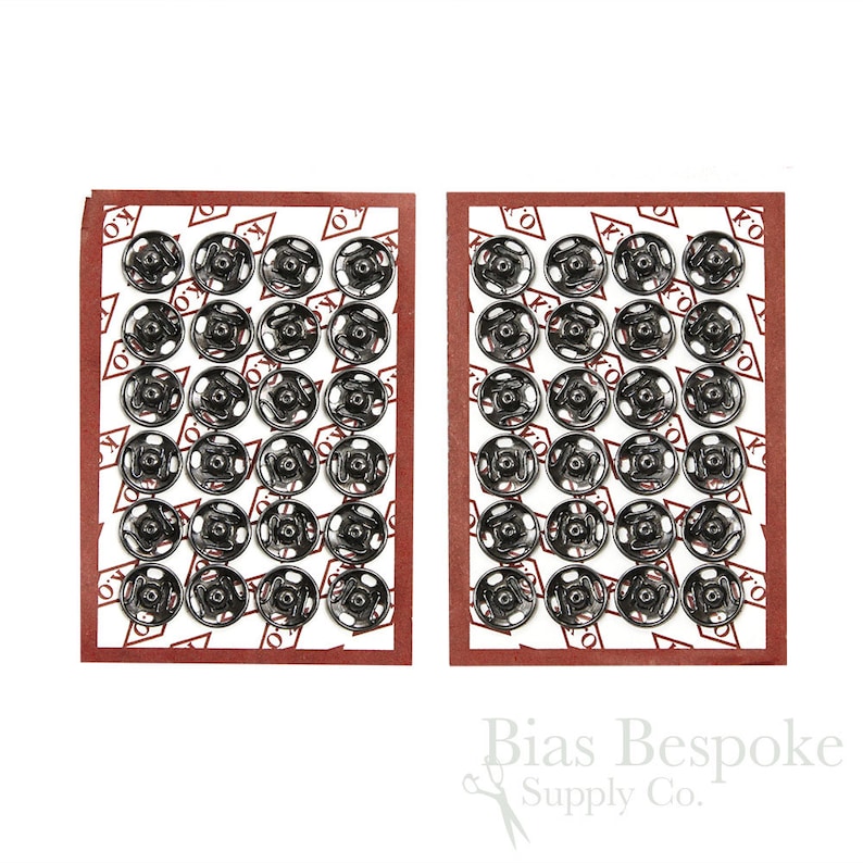 Set med högkvalitativa påsydda tryckknappar, 8 mm, 5 färger tillgängliga Gunmetal