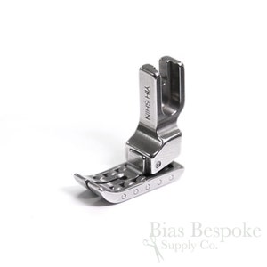Rolling-Wheel Hinged Foot for Stitching Leather and Plastic on Industrial Sewing Machines