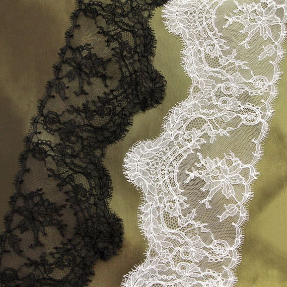 6 Wide Exquisite Leavers Lace in Black and Ivory, Made in France