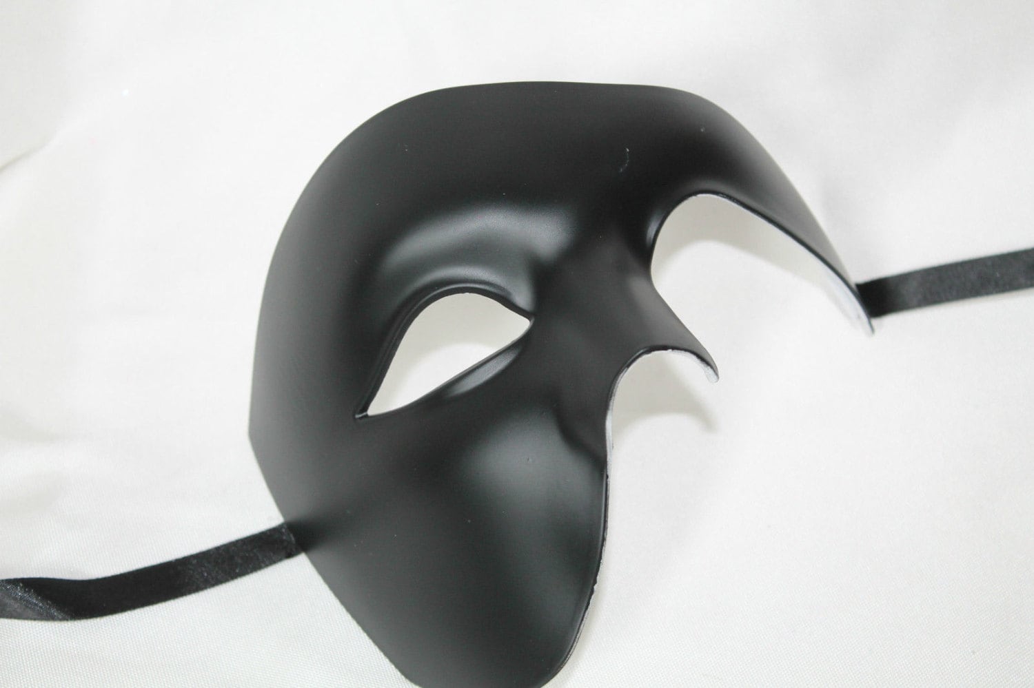 Black Phantom Mask 4 1/2in x 8 1/2in