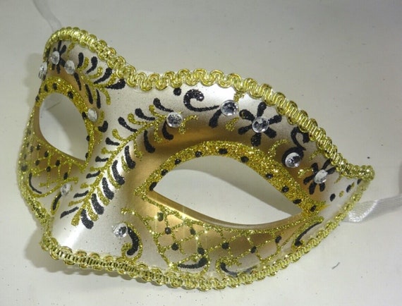 Jewelled Party Mask Silver Eye Masks Unisex Jewelled Party Mask Silver Eye Masks Unisex