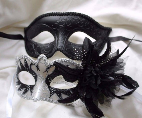 His And Hers Couples Masquerade Masks In Black And White Swan Etsy