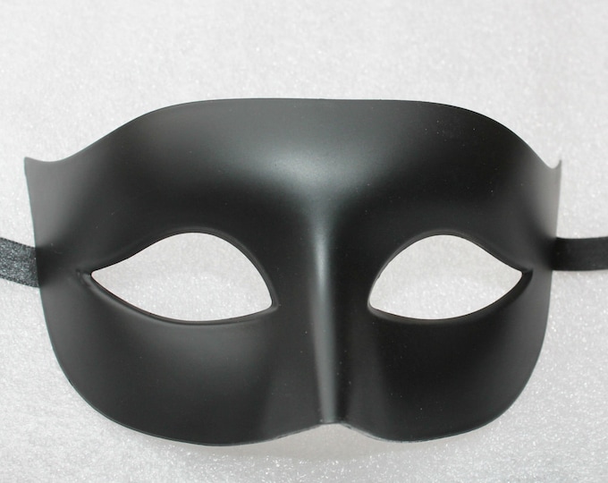 Matt Black Mens Masquerade Mask with Ribbons Ties