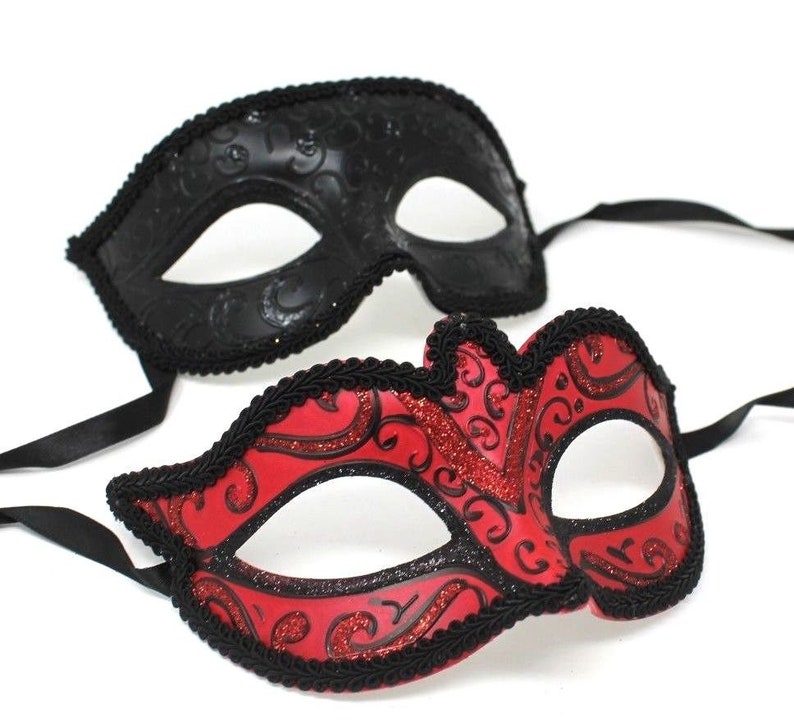 HIS N HERS TWO BLACK VENETIAN MASQUERADE PARTY EYE MASKS LADIES MASK ON STICK