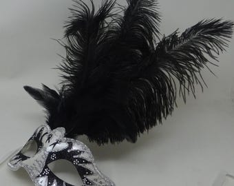 Black & Silver Long Black Feather Venetian Masquerade Prom Ball Eye Swan Lake Mask
