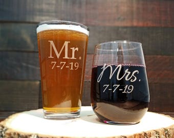 Mr. and Mrs. Beer and Wine Glass Set, Custom Engraved with Date or Name, Gift for the Couple, Wedding Glasses, Stemless Wine and Pint Glass