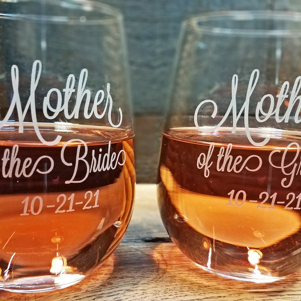 Mother of the Bride Stemless Wine Glass, Mother of the Groom Wine Glass, Engraved Wine Tumbler, Personalized Gift for Mom, Gift for Mother
