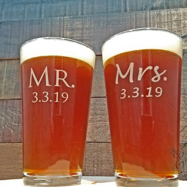 Mr. and Mrs. Beer Glasses, Custom Engraved with Date, Personalized Beer Glass, Wedding Gift, Beer Gift, Choose Two Custom Fonts - Set of 2