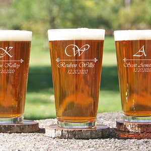 Personalized Beer Glasses, Groomsmen Gifts, Bridesmaids Gift, Engraved Wedding Glasses, Custom Engraved Pint Glass, Wedding Beer Gift